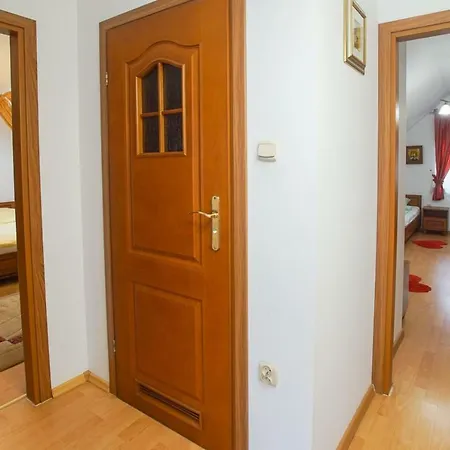 Domek Na 8-10 Osob W Kroscienku Nad Dunajcem 度假居 *